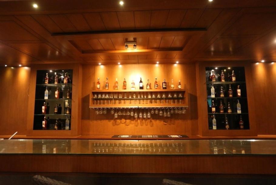 Ayodhya Hotel Krishna Palace מראה חיצוני תמונה